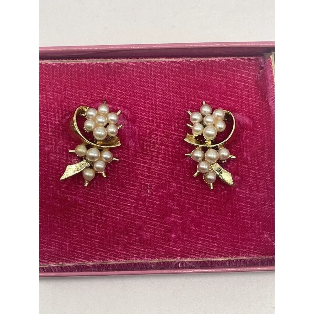 Vintage Gold Tone Faux Pearl Cluster Clip Earrings